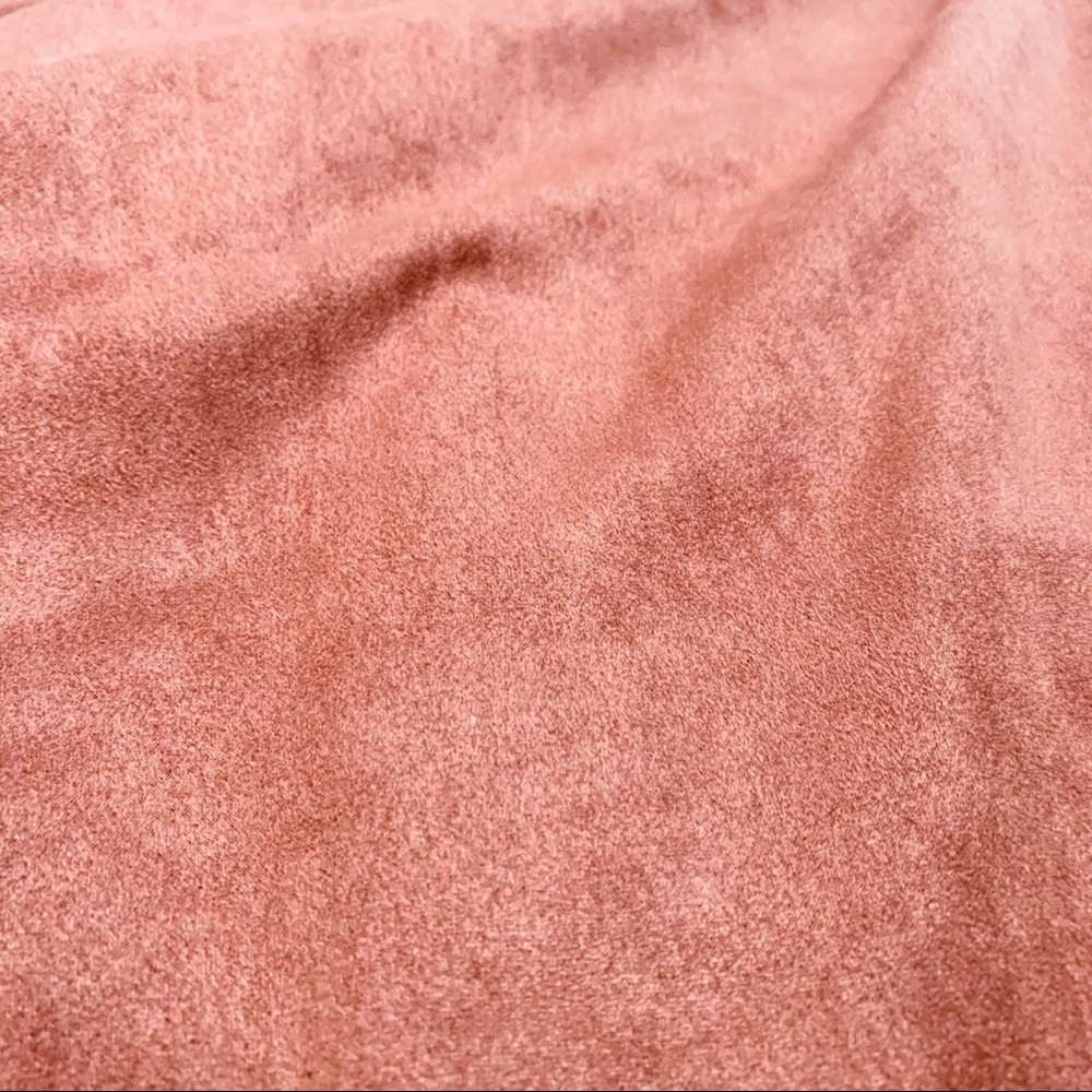 ⭐️HALTER ROSE PINK DRESS⭐️ - Picture 2 of 3